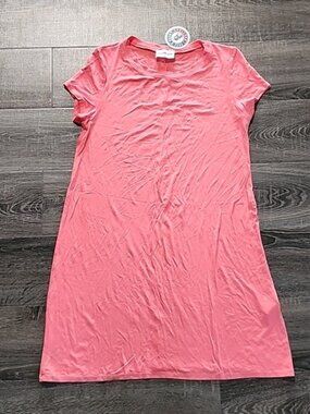 🦜 Rose and Boom coral Tee Dress 🦜